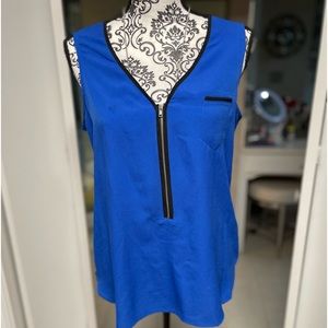 Work blouse. With or without jacket